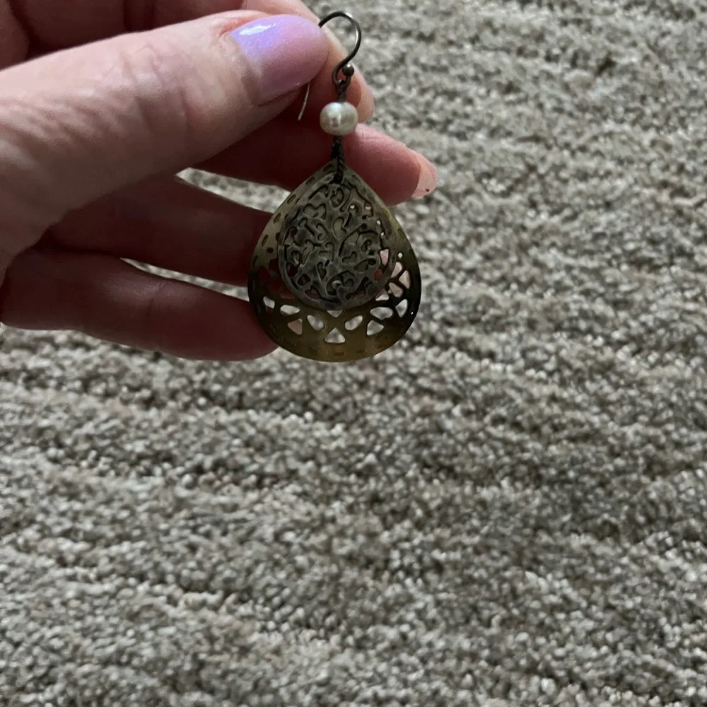 Silpada Gold Teardrop Earrings with Intricate Design - Picture 3 of 4